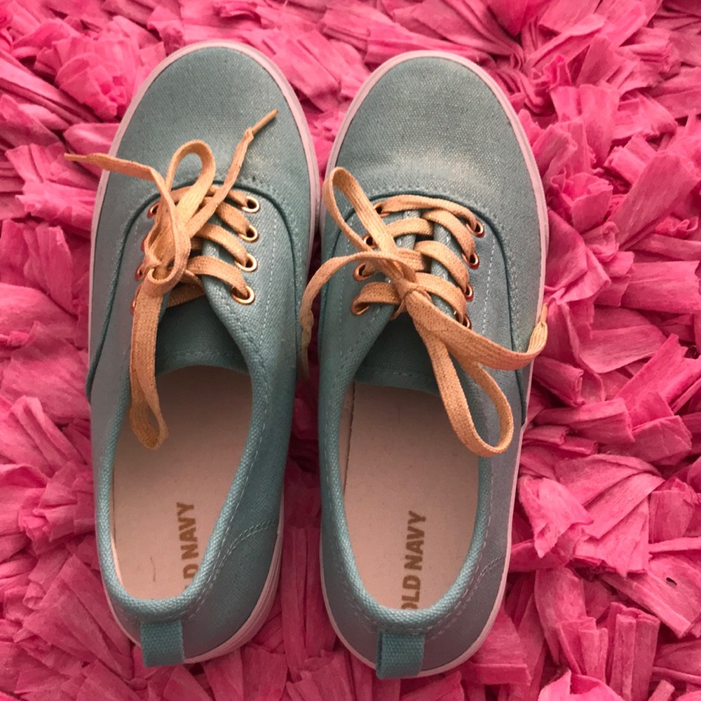 Brand New Aqua shoes from Old Navy.